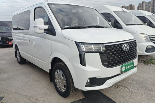 SAIC MAXUS Xintu V80 2025, 6899 км, за 15634 USD