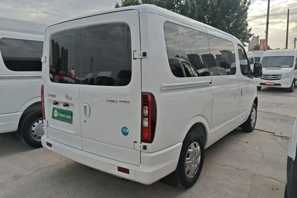 SAIC MAXUS Xintu V80 2025, 6899 км, за 15634 USD - фото 6