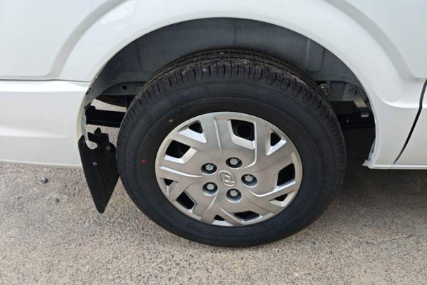 SAIC MAXUS Xintu V80 2025, 6899 км, за 15634 USD - фото 11
