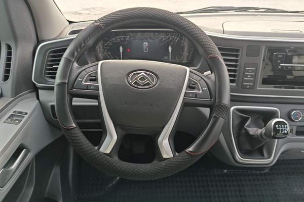 SAIC MAXUS Xintu V80 2025, 6899 км, за 15634 USD - фото 13