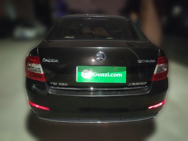 Skoda Octavia 2017, 100800 км, за 6780 USD