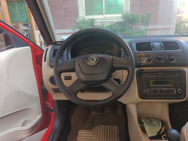 Skoda Fabia 2012, 117600 км, за 2886 USD - фото 11