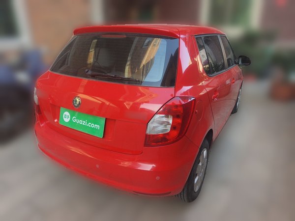 Skoda Fabia 2012, 117600 км, за 2886 USD - фото 6