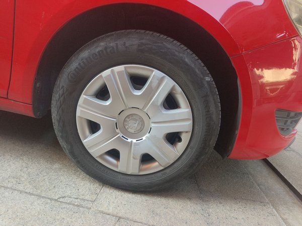 Skoda Fabia 2012, 117600 км, за 2886 USD - фото 8