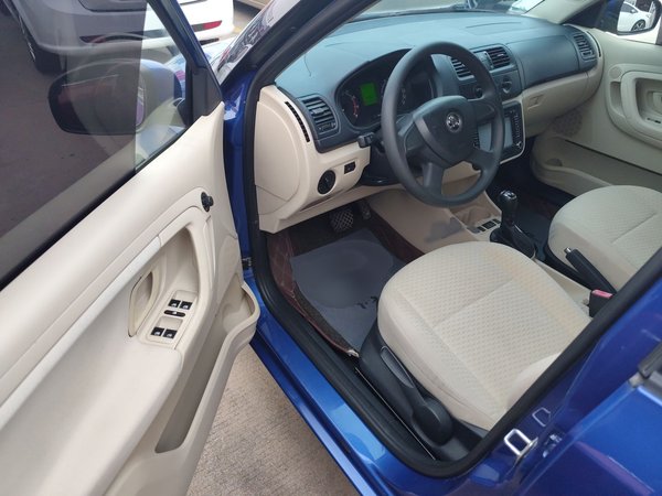 Skoda Fabia 2014, 90700 км, за 4443 USD - фото 13