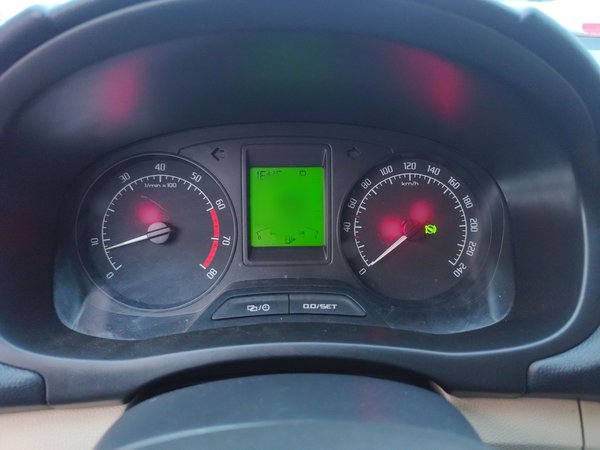 Skoda Fabia 2014 1.4L Automatic Crystal Edition, 2014 года