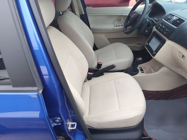 Skoda Fabia 2014, 90700 км, за 4443 USD - фото 16