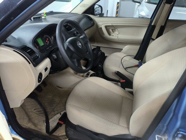 Skoda Fabia 2014, 96700 км, за 4328 USD - фото 14