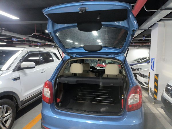 Skoda Fabia 2014, 96700 км, за 4328 USD - фото 21