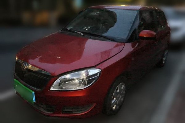 Skoda Fabia · 2014 год