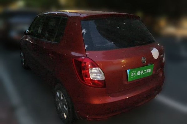 Skoda Fabia 2014, 99100 км, за 3357 USD