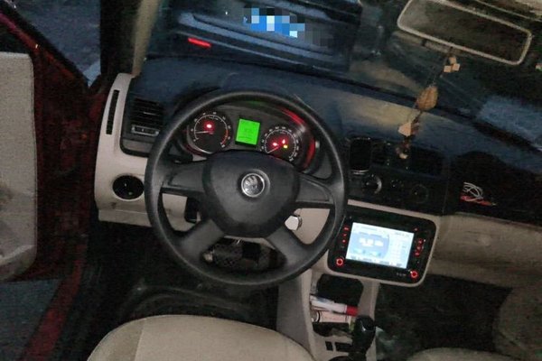 Skoda Fabia 2014, 99100 км, за 3357 USD - фото 11