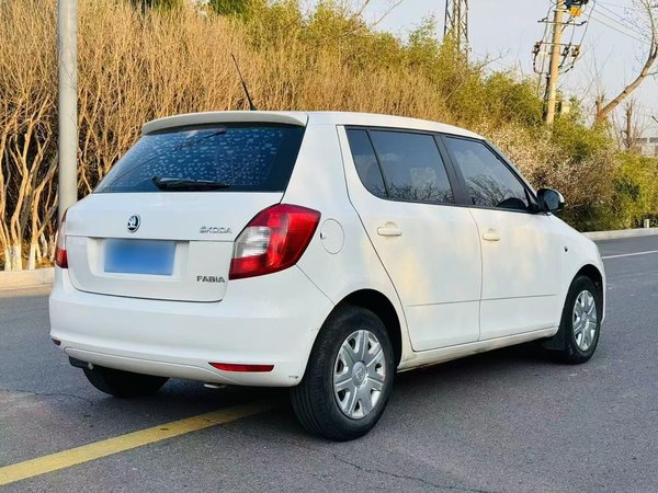 Skoda Fabia 2014, 49800 км, за 4359 USD - фото 27