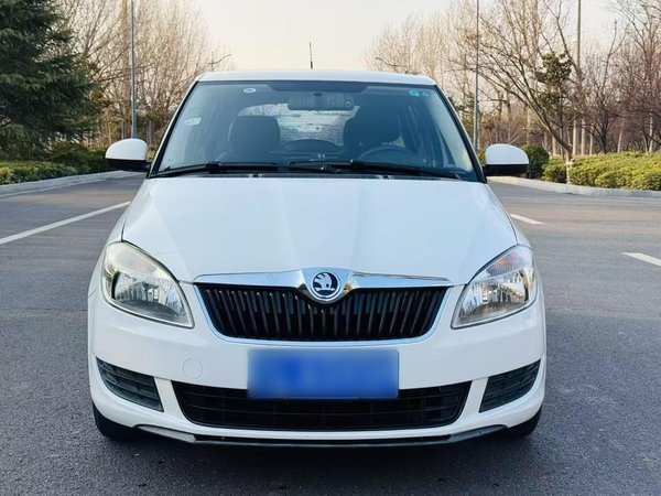 Skoda Fabia 2014, 49800 км, за 4359 USD - фото 23