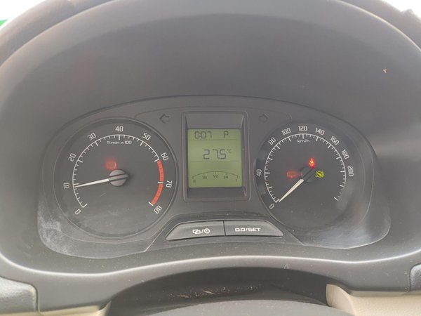 Skoda Fabia 2014 1.4L Automatic Crystal Edition, 2014 года