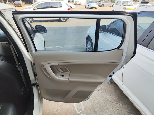 Skoda Fabia 2014, 49800 км, за 4359 USD - фото 16