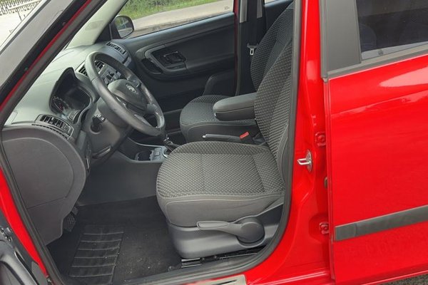 Skoda Fabia 2014, 85200 км, за 4872 USD - фото 16