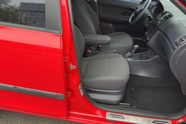 Skoda Fabia 2014, 85200 км, за 4872 USD - фото 18