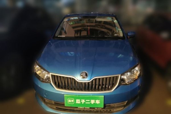 Skoda Fabia 2015, 36000 км, за 4190 USD