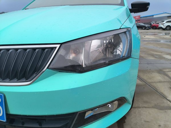 Skoda Fabia 2015, 88200 км, за 4930 USD - фото 9