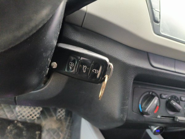 Skoda Fabia 2015, 88200 км, за 4930 USD - фото 12