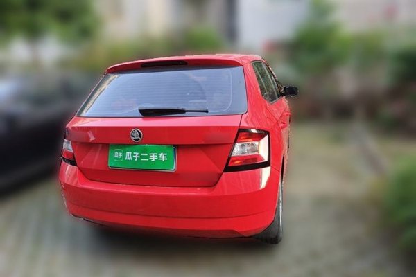Skoda Fabia 2017, 96000 км, за 4353 USD