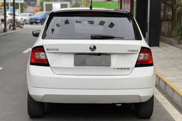 Skoda Fabia 2017, 15200 км, за 7482 USD - фото 8