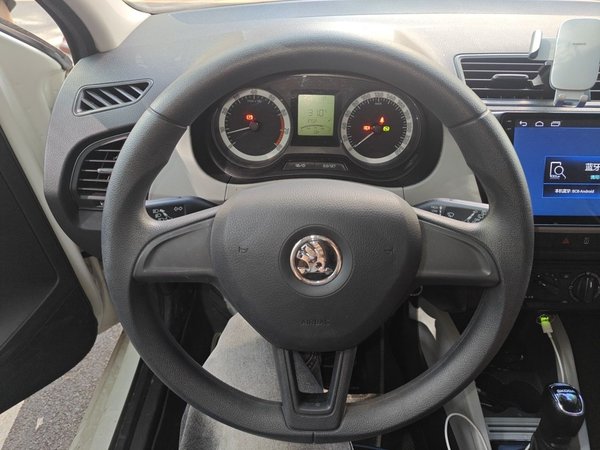 Skoda Fabia 2017, 43100 км, за 5900 USD - фото 7