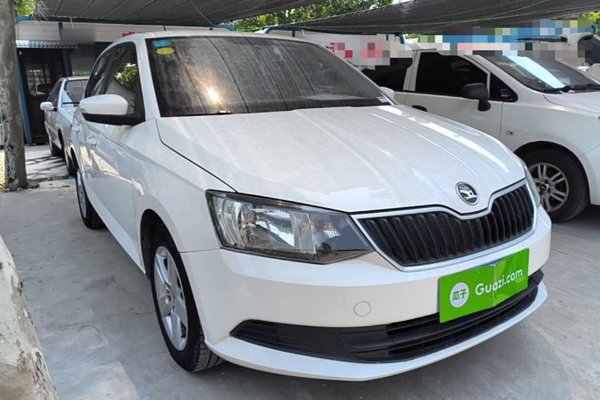 Skoda Fabia 2017, 58600 км, за 6381 USD