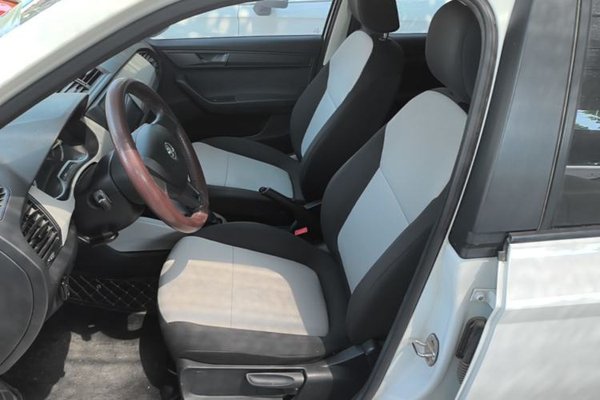 Skoda Fabia 2017, 58600 км, за 6381 USD - фото 18