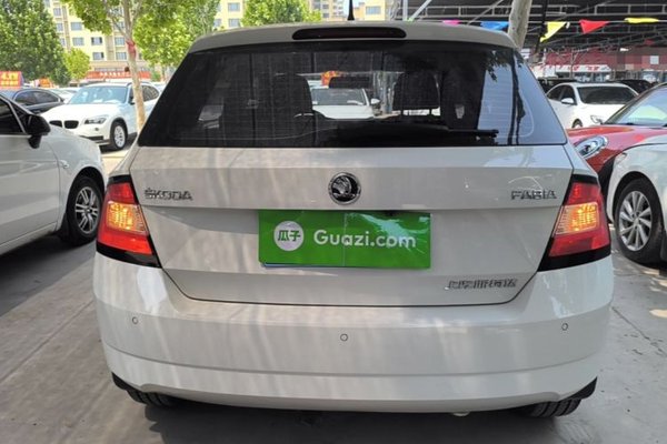 Skoda Fabia 2017, 58600 км, за 6381 USD