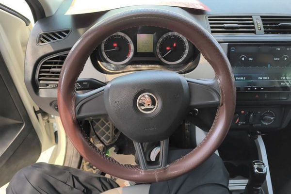 Skoda Fabia 2017, 58600 км, за 6381 USD - фото 14
