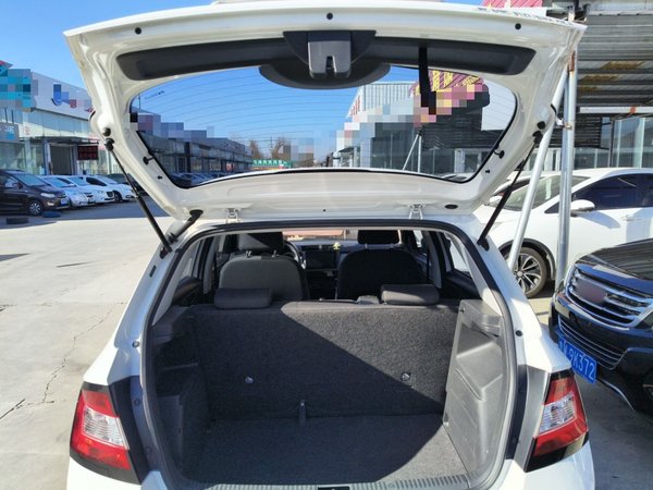 Skoda Fabia 2017, 94300 км, за 6576 USD - фото 18