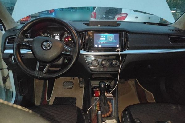 Skoda Kamiq 2020, 132600 км, за 8249 USD - фото 10