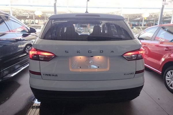 Skoda Kamiq 2020, 50000 км, за 9001 USD