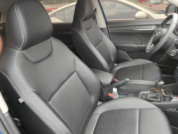 Skoda Kamiq 2021, 34200 км, за 10652 USD - фото 15