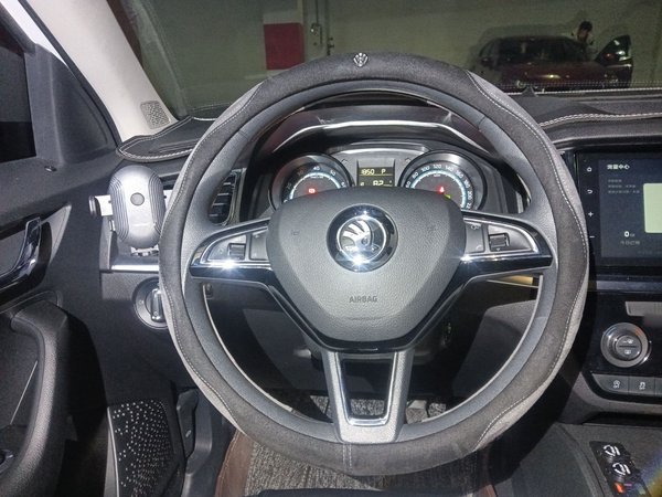 Skoda Kamiq 2023, 46900 км, за 12592 USD - фото 11