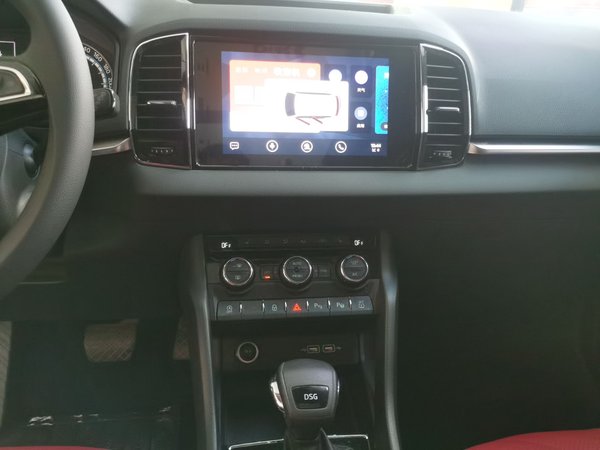 Skoda Karoq 2021, 34900 км, за 12454 USD - фото 14