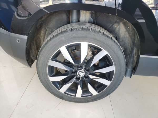 Skoda Karoq 2021, 34900 км, за 12454 USD - фото 10