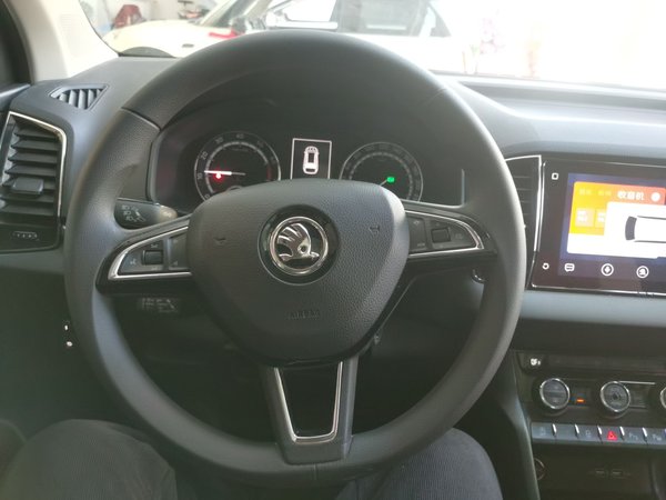 Skoda Karoq 2021, 34900 км, за 12454 USD - фото 12