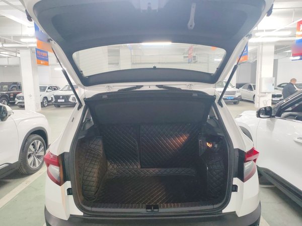 Skoda Karoq 2021, 62500 км, за 11606 USD - фото 22