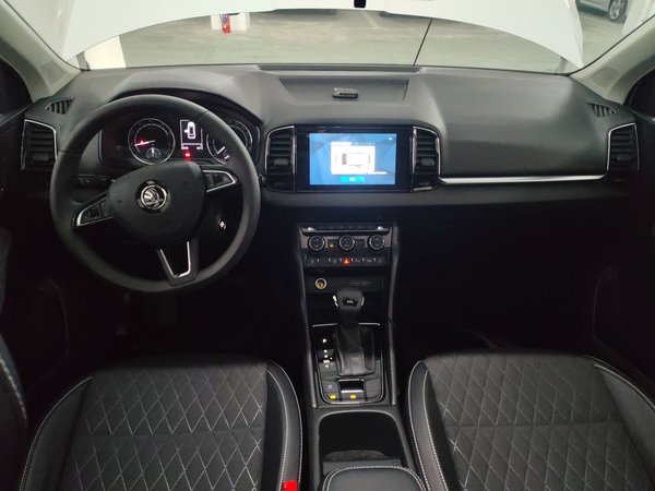 Skoda Karoq 2021, 62500 км, за 11606 USD - фото 13