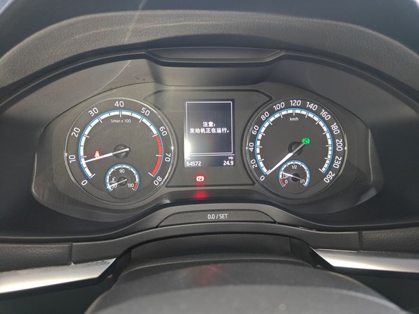 Skoda Karoq 2021, 64600 км, за 11220 USD - фото 15