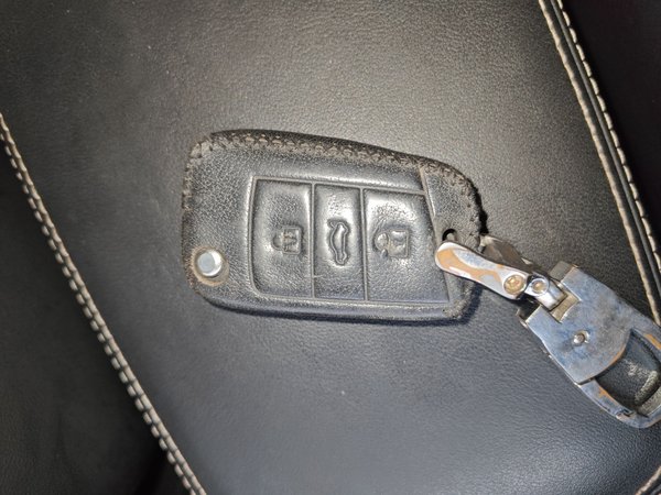 Skoda Karoq 2021, 64600 км, за 11220 USD - фото 12