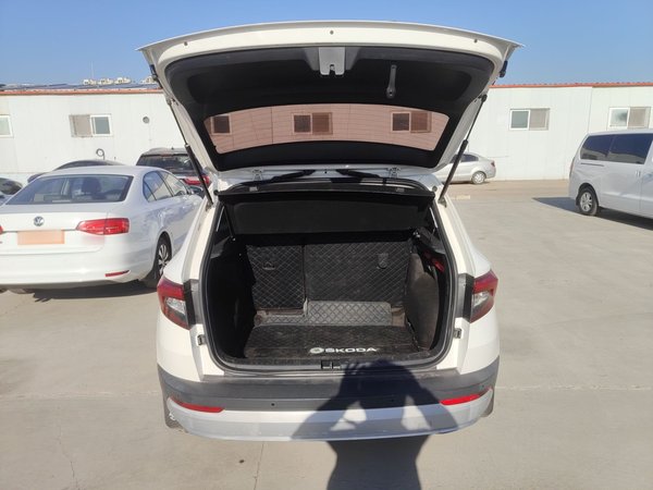 Skoda Karoq 2021, 83100 км, за 11570 USD - фото 22