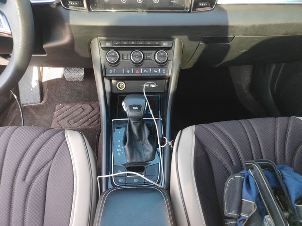Skoda Karoq 2021, 83100 км, за 11570 USD - фото 17