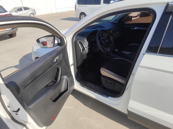 Skoda Karoq 2021, 83100 км, за 11570 USD - фото 19