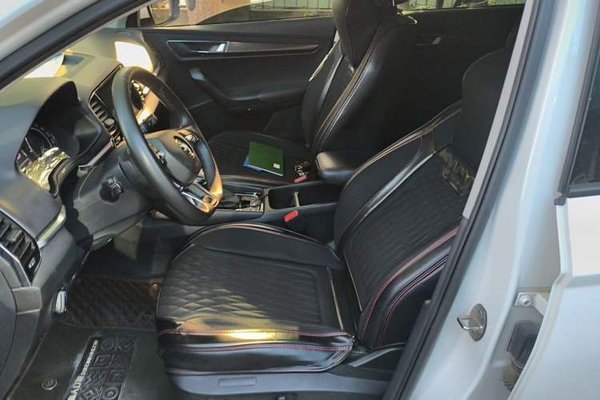 Skoda Karoq 2022, 88100 км, за 14392 USD - фото 12