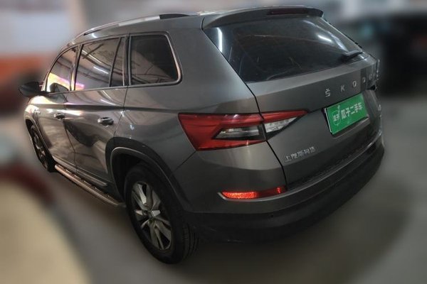 Skoda Kodiaq 2017, 121600 км, за 8143 USD
