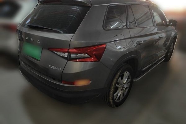 Skoda Kodiaq 2017, 121600 км, за 8143 USD - фото 7